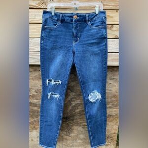 Woman’s American Eagle Dream Jean Jeggings Size 12